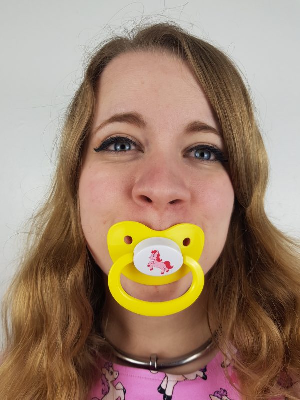 Dotty The pony pacifier Yellow