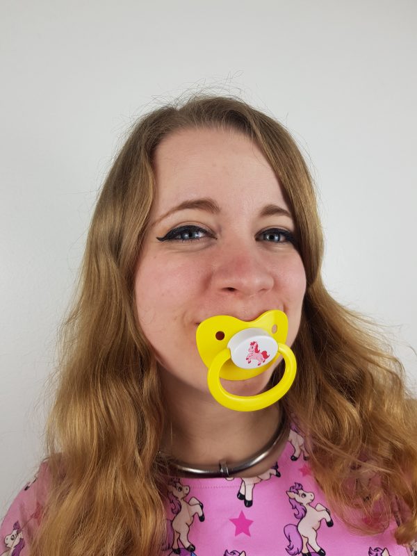 Dotty The pony pacifier Yellow - Image 4