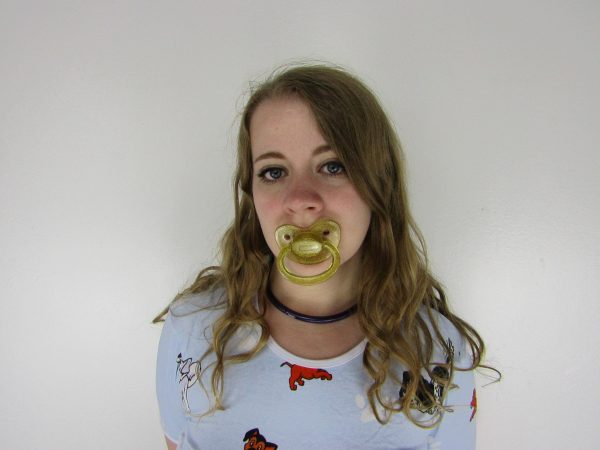 Sparkling Gold Pacifier - Image 4