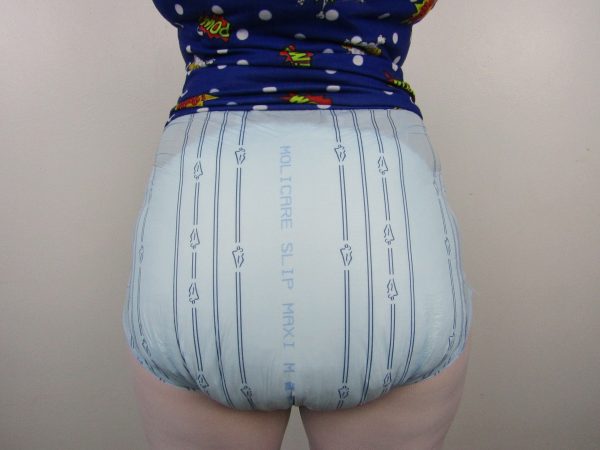 MoliCare Slip Maxi PE BACKED - Image 5