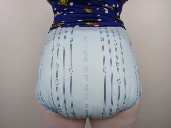 MoliCare Slip Maxi PE BACKED - Image 7
