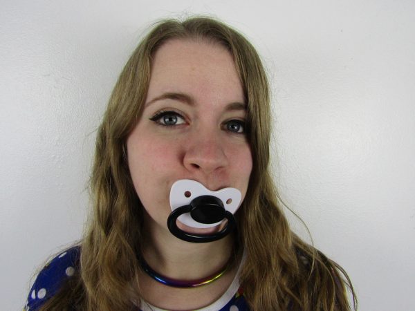 White and Black pacifier - Image 3