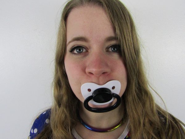 White and Black pacifier - Image 4