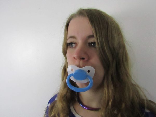 White and Blue pacifier - Image 4