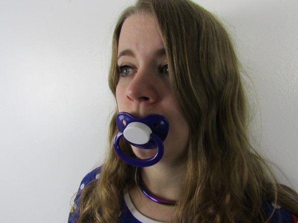 Purple and white pacifier - Image 3